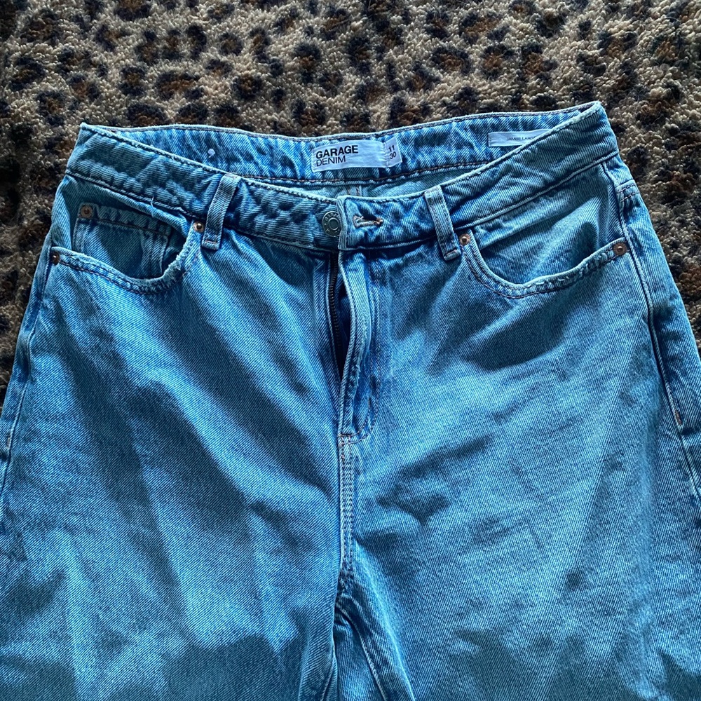 Garage Blue Denim Low-Rise Baggy Jeans